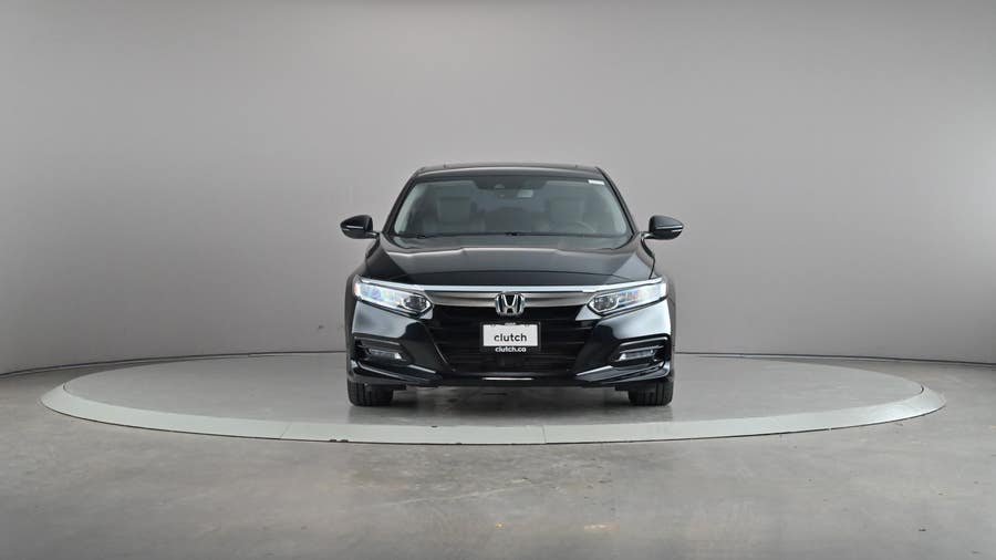 Vehicle photo 3