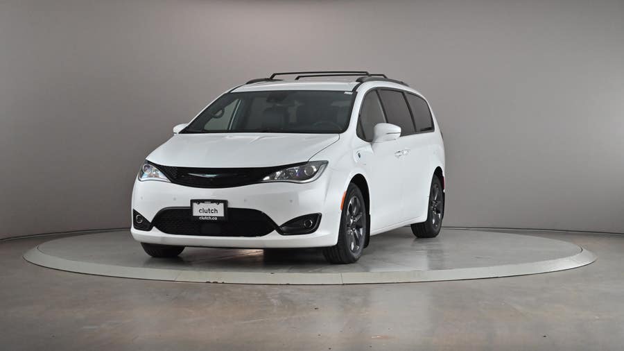 Vehicle photo 2