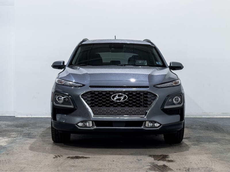 Vehicle photo 2