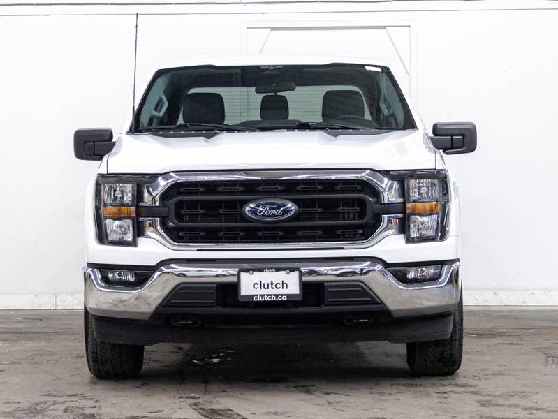 Vehicle photo 2