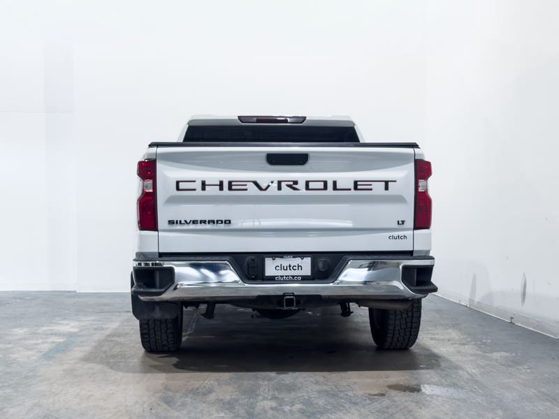 Vehicle photo 4