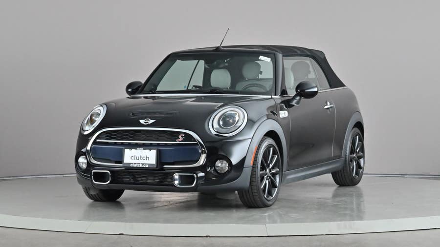 Vehicle photo 1