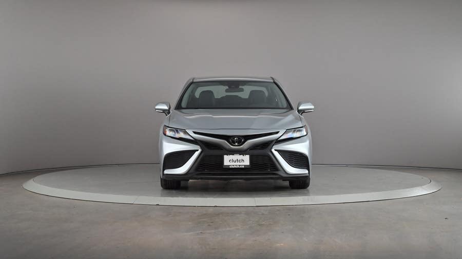 Vehicle photo 3