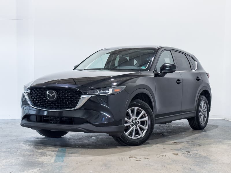 Vehicle photo 1