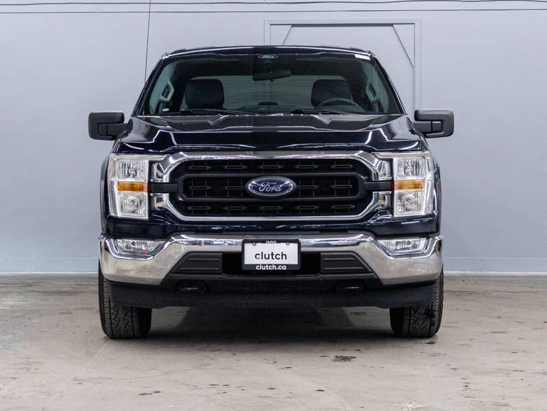 Vehicle photo 2