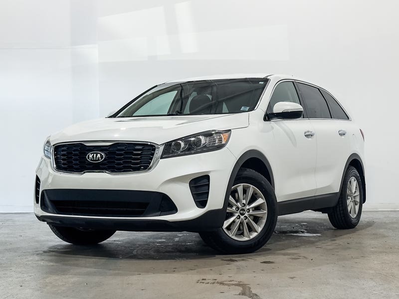 Vehicle photo 1