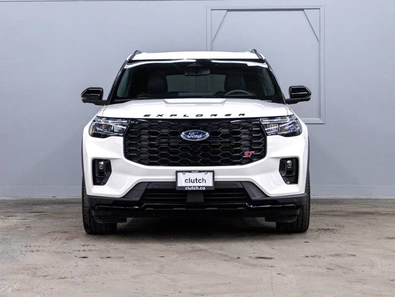 Vehicle photo 2