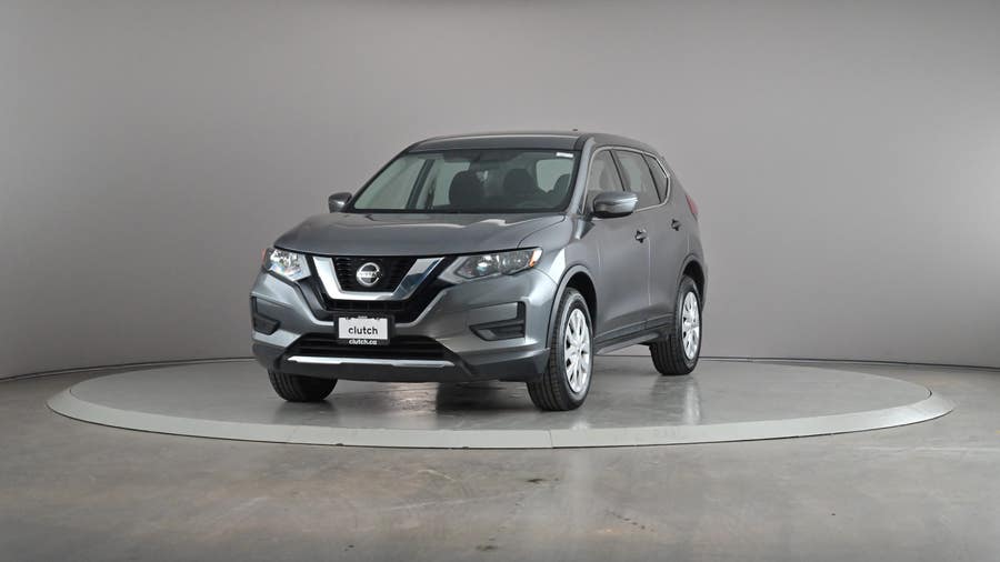 Vehicle photo 2