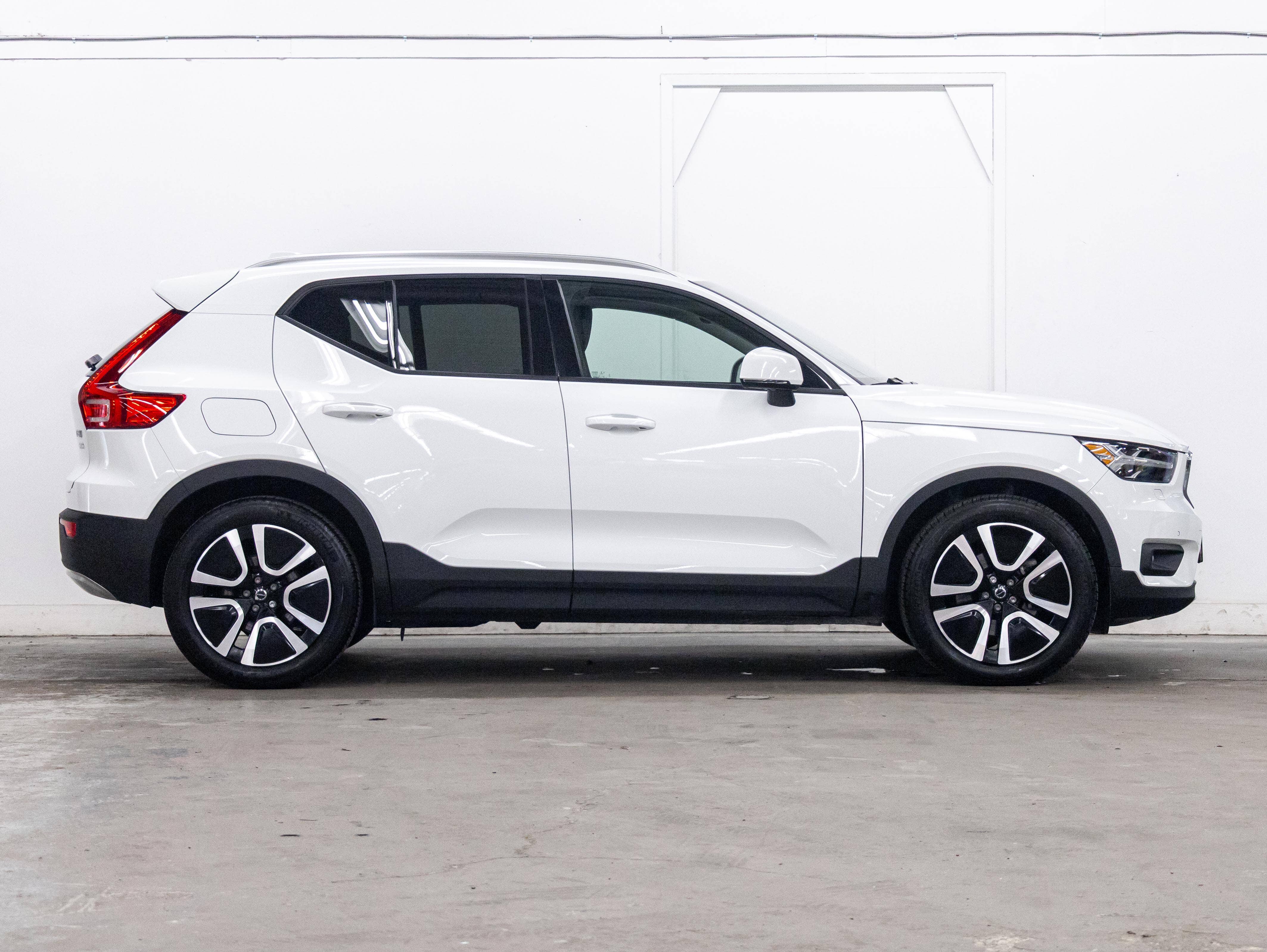 2022 Volvo XC40