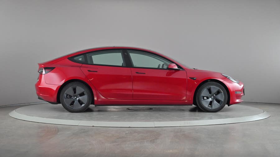 Vehicle photo 4