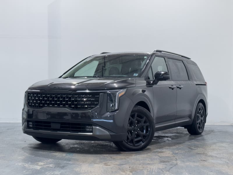 Vehicle photo 1