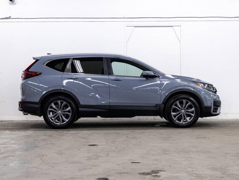 Vehicle photo 3