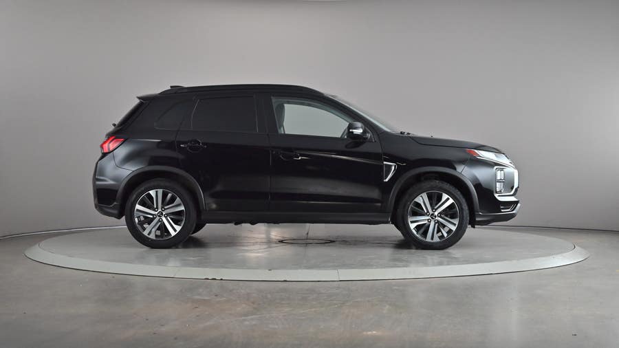 Vehicle photo 4