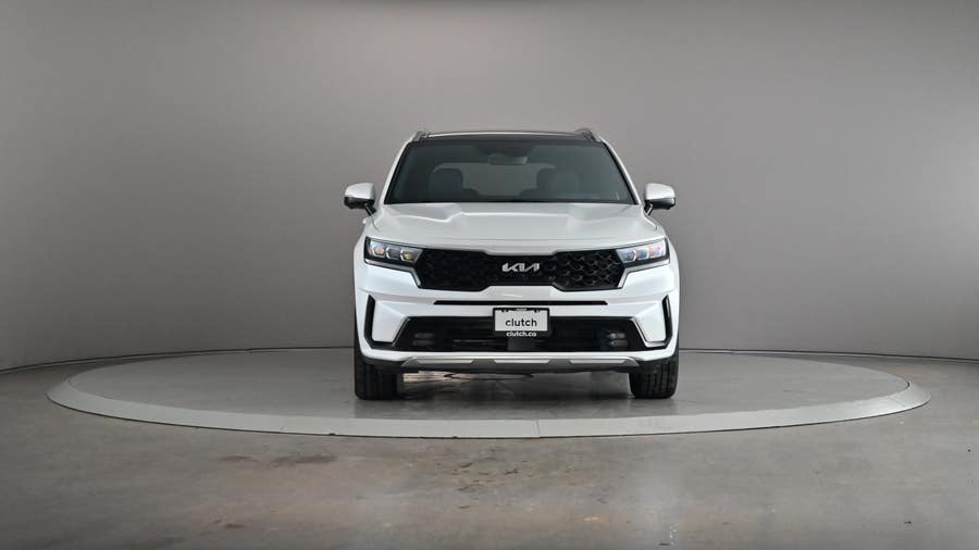 Vehicle photo 3