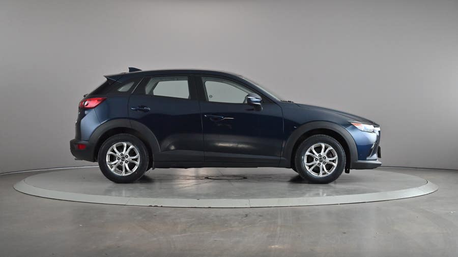 Vehicle photo 4