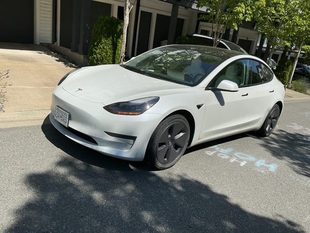 Tesla Model 3 RWD