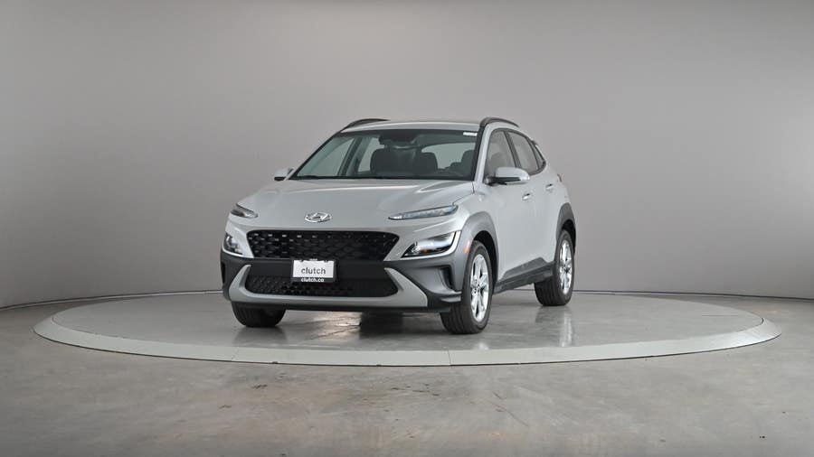 Vehicle photo 2