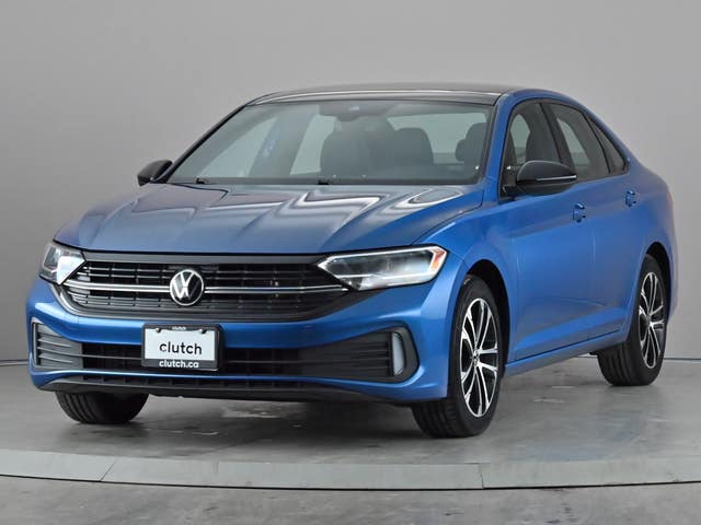 Volkswagen Jetta Comfortline w/ Sport Pkg.