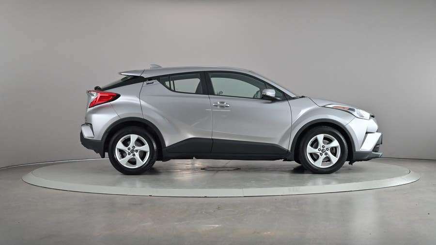 Vehicle photo 4