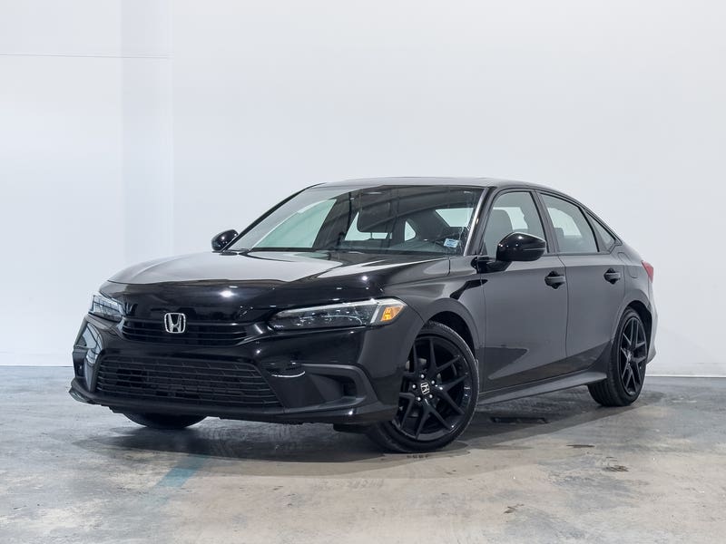Vehicle photo 1