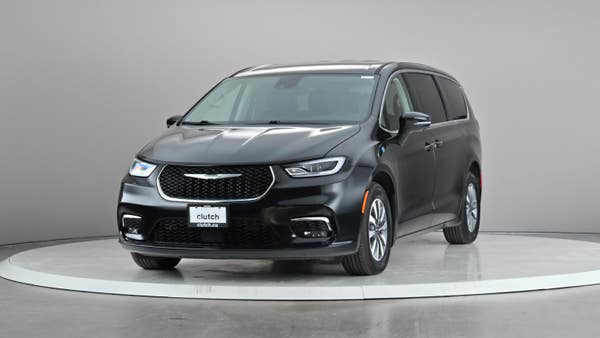Chrysler Pacifica Hybrid Touring-L