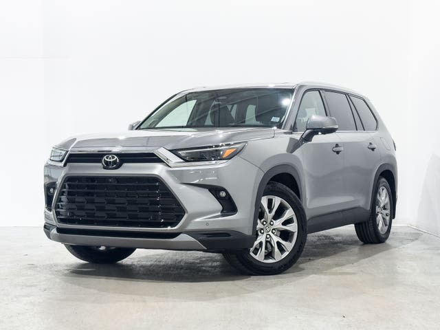 Grey 2025 Toyota Grand Highlander Hybrid