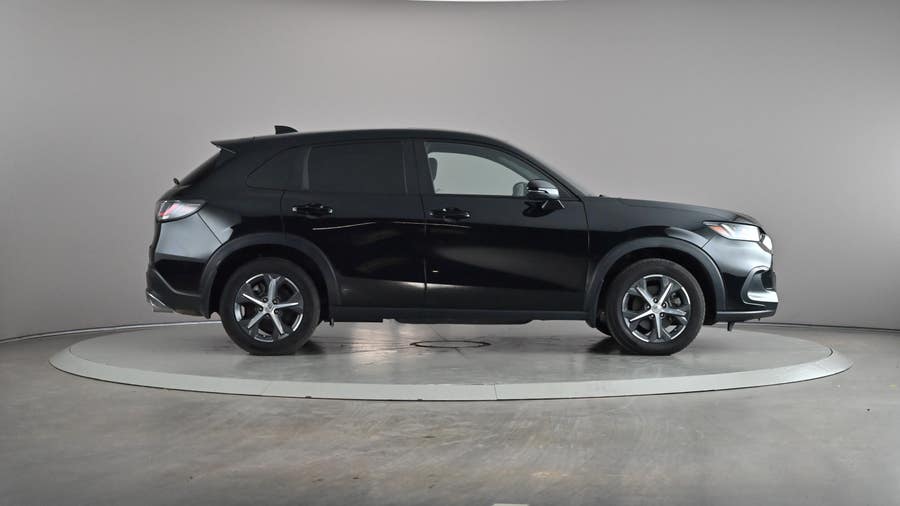 Vehicle photo 4