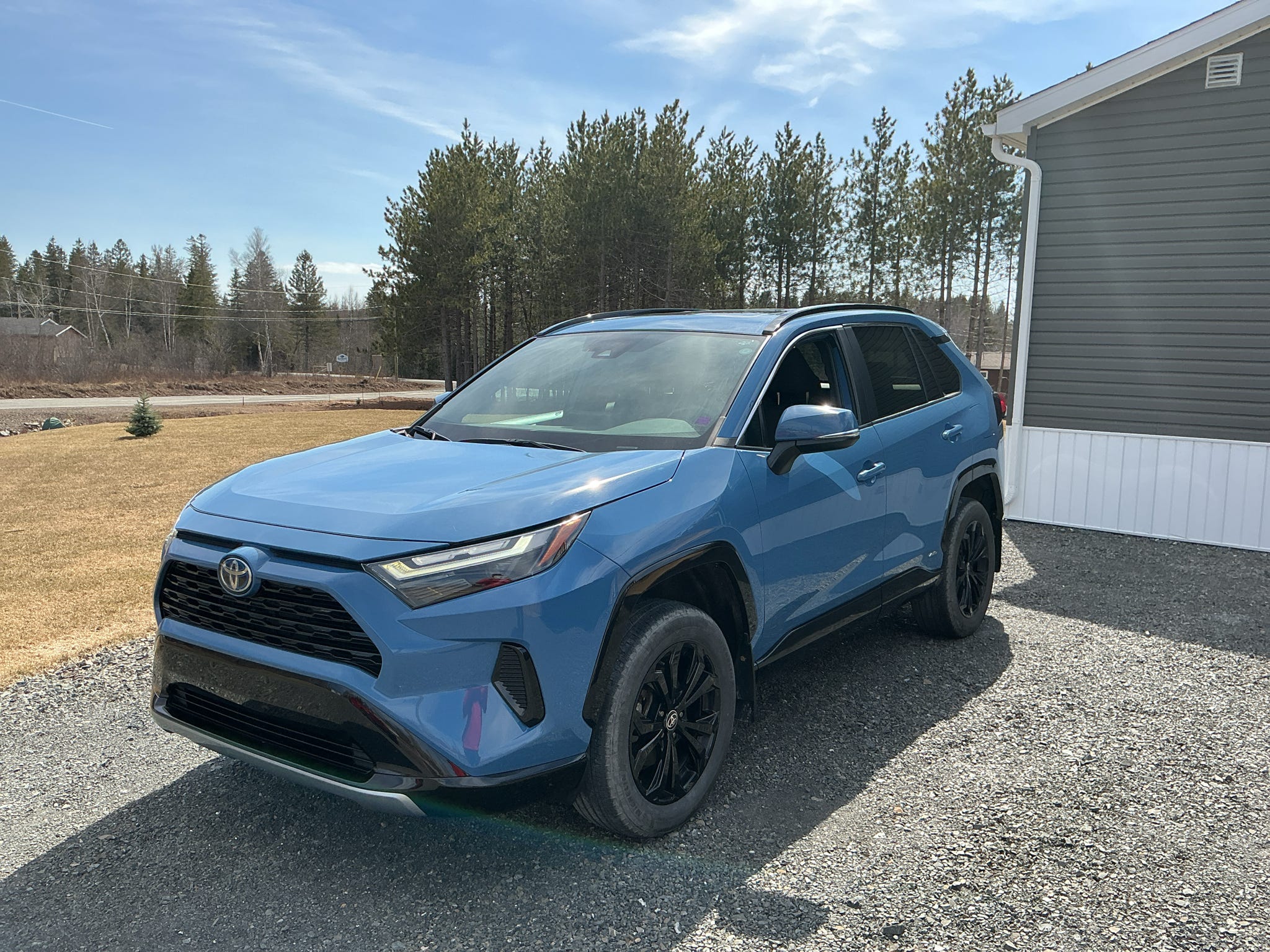 2022 Toyota RAV4 Hybrid SE AWD