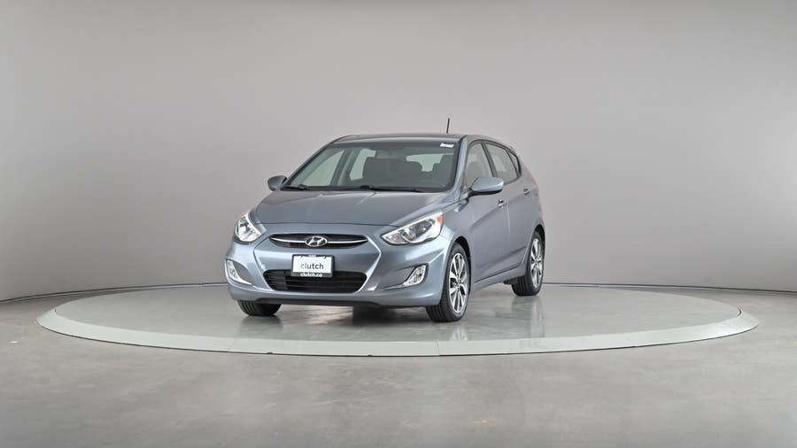 Vehicle photo 2