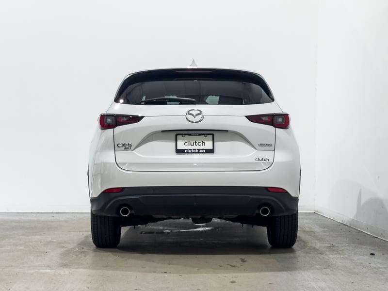 Vehicle photo 4