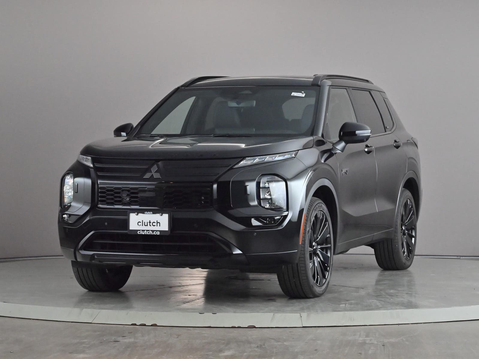Black 2026 Mitsubishi Outlander Hybrid Plug-in SUV / Crossover  Automatic