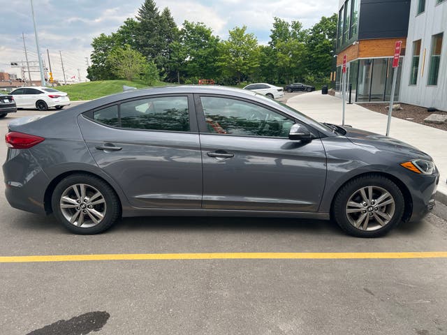 Hyundai Elantra GL