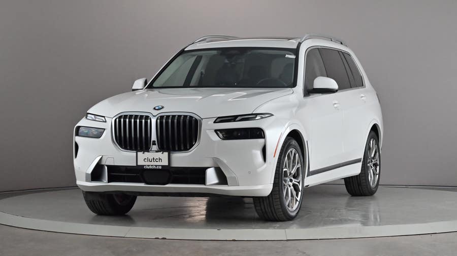 Vehicle photo 1