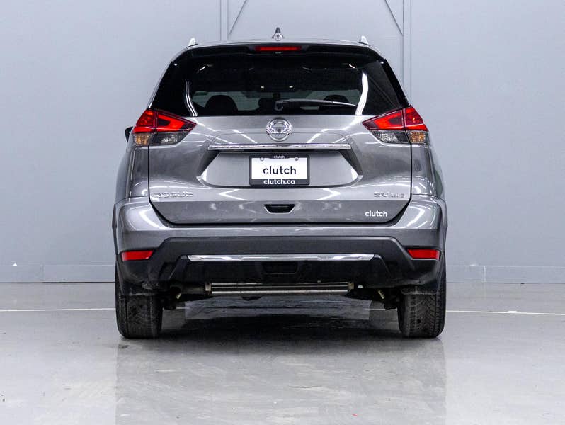 Vehicle photo 4
