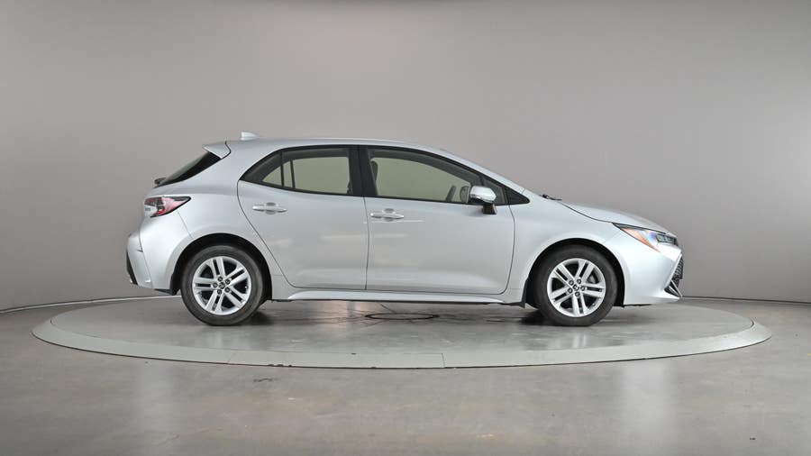 Vehicle photo 4