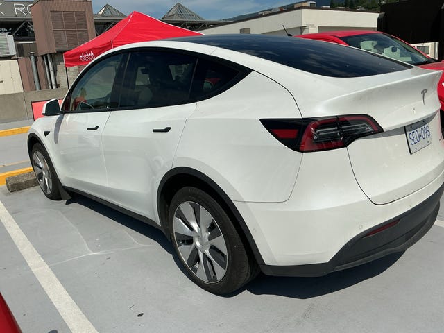Tesla Model Y Long Range