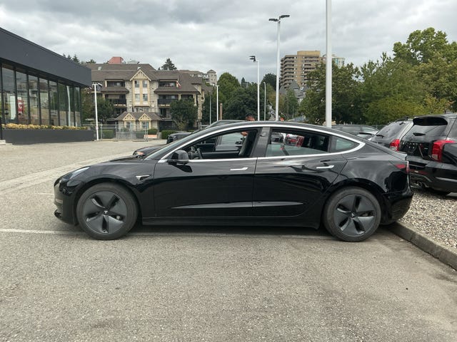 Tesla Model 3 Standard Range Plus