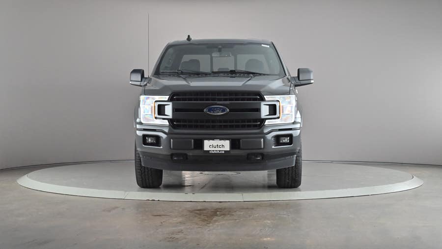 Vehicle photo 3