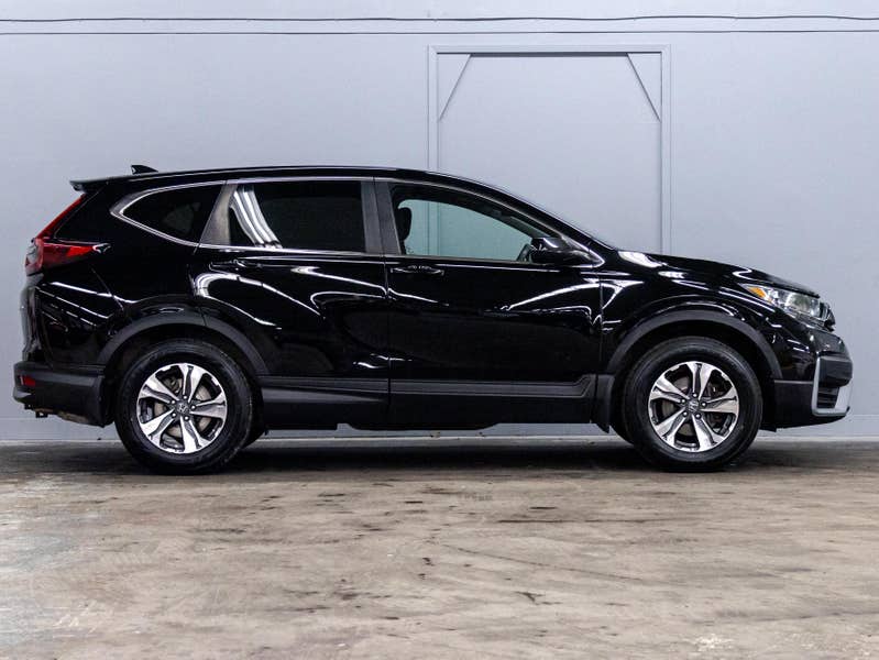Vehicle photo 3
