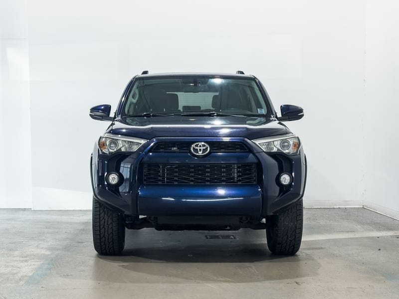 Vehicle photo 2