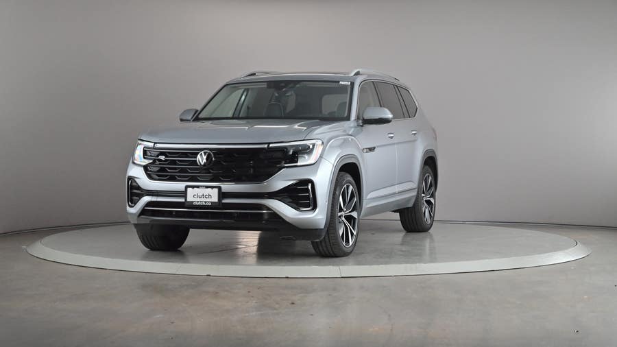 Vehicle photo 2