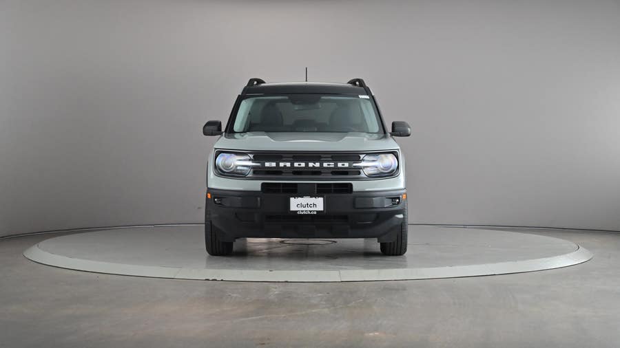 Vehicle photo 3