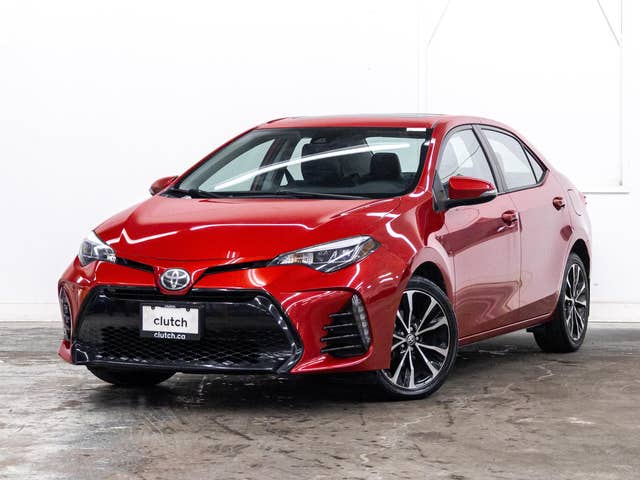 Toyota Corolla SE w/ SE Upgrade Pkg