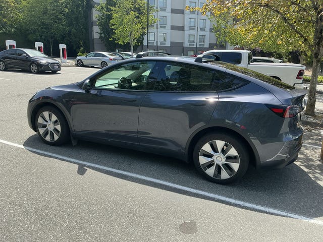 Tesla Model Y Long Range