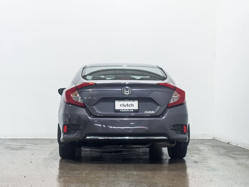 Vehicle photo 4