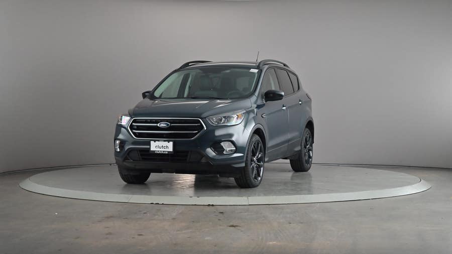 Vehicle photo 2