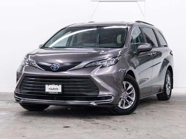 Toyota Sienna XLE 8-Passenger