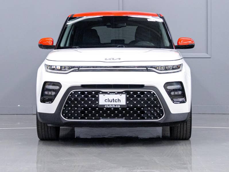 Vehicle photo 2