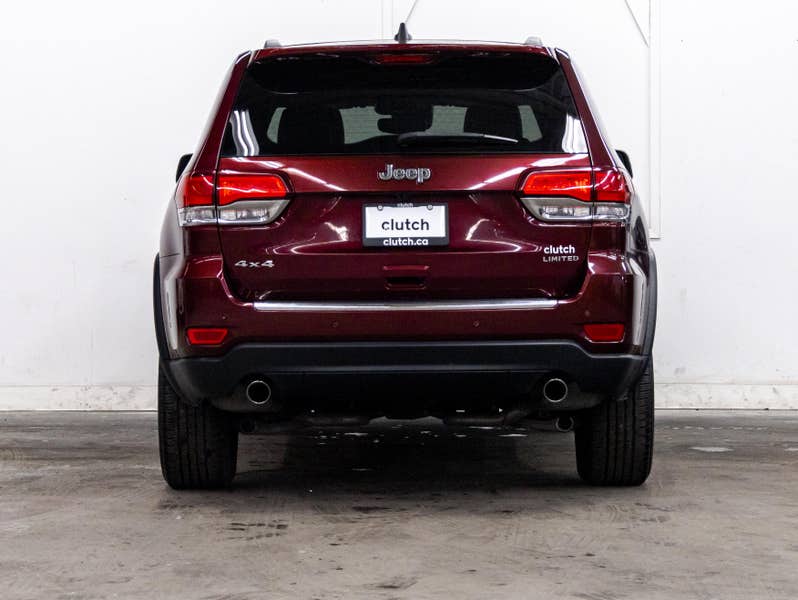 Vehicle photo 3