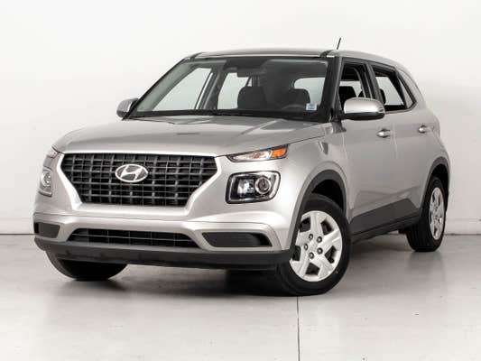 Hyundai Venue Essential